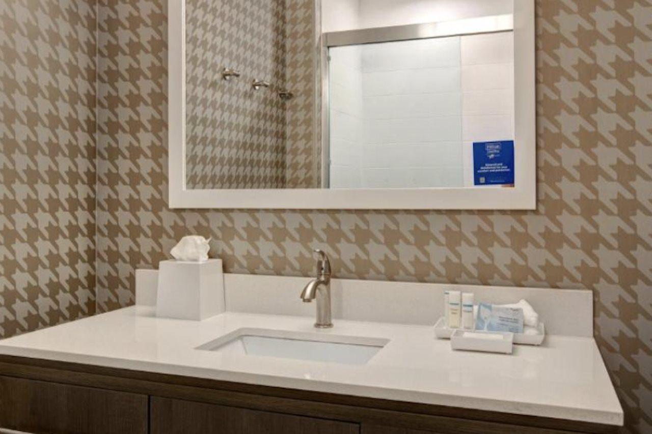Home2 By Hilton Rockford 3* Loves Park